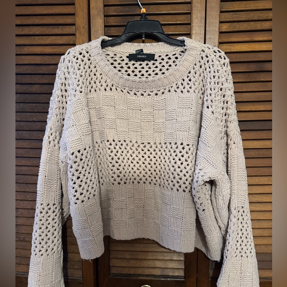 Forever 21 Cream Chunky Knit Crew Neck Sweater